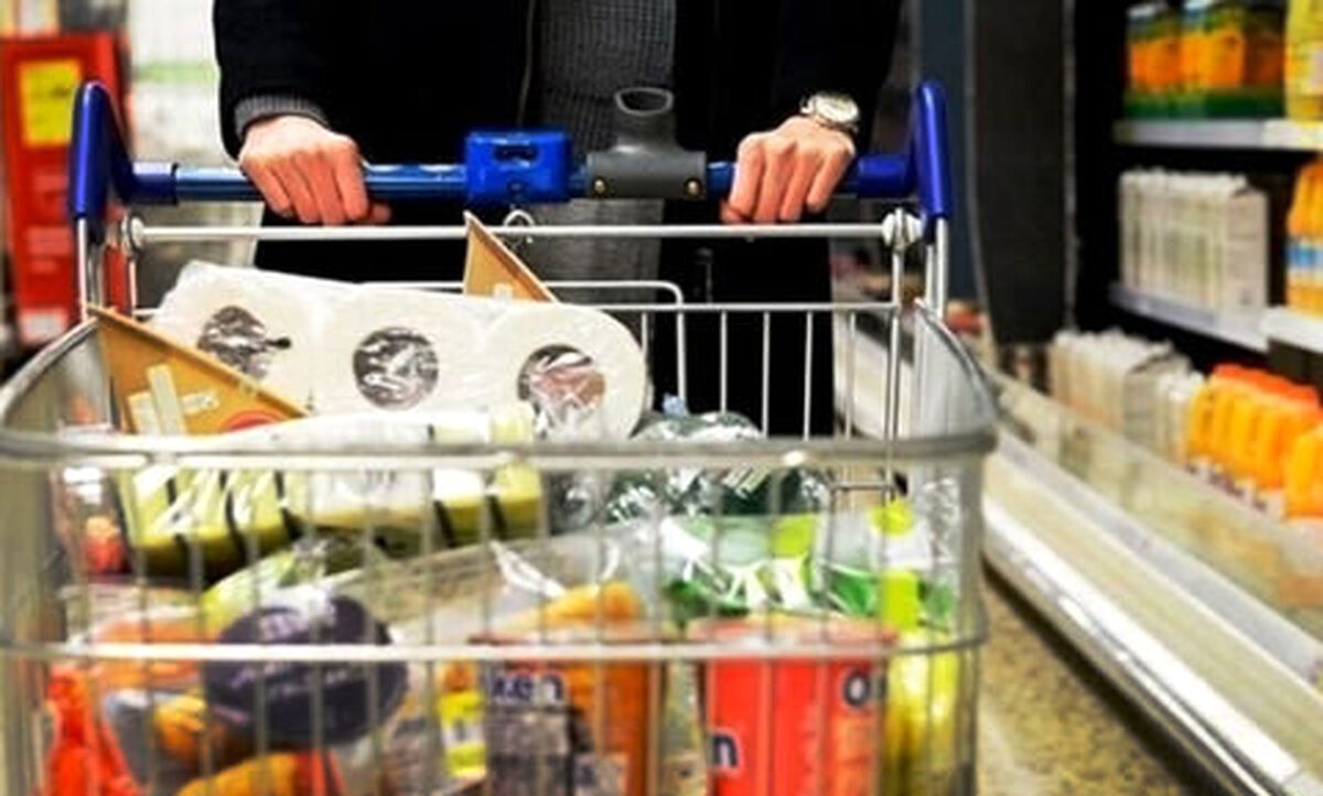 با حذف ارز ۴۲۰۰ تومانی، کالاهای وارداتی چقدر گران می شوند؟
