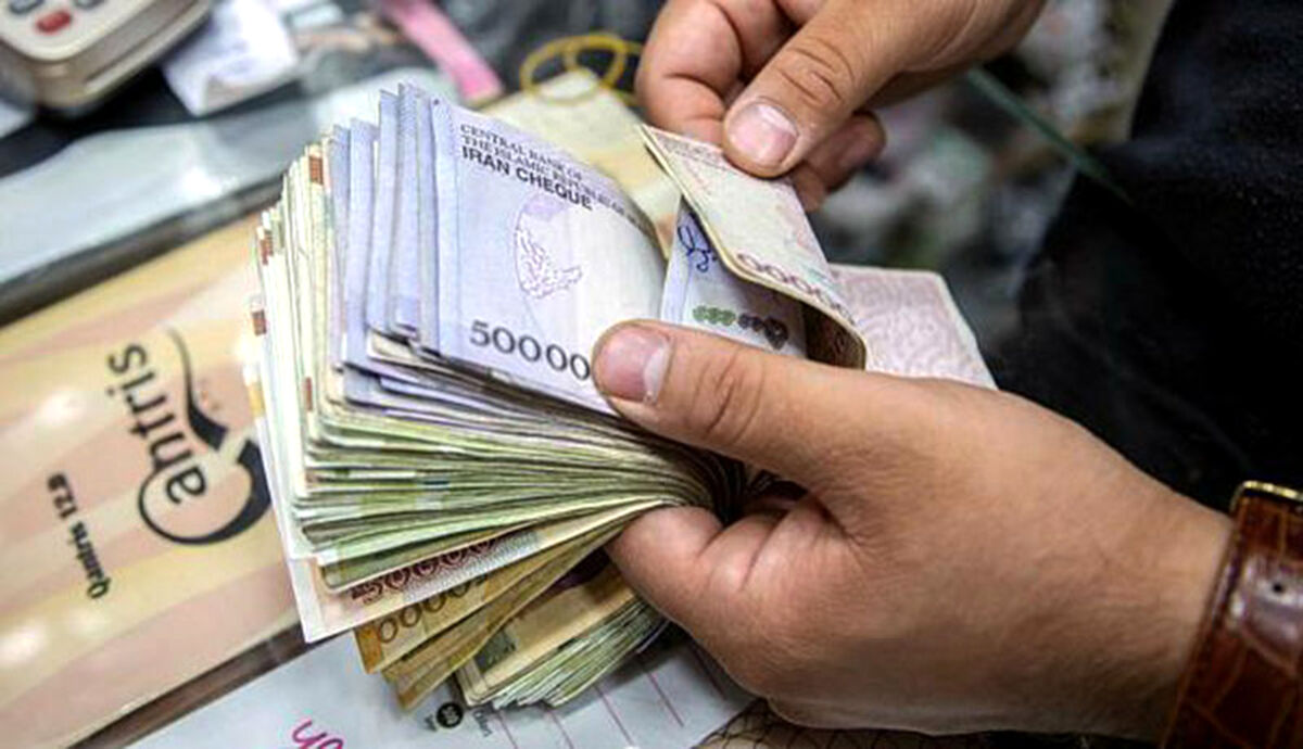 فرمول متفاوت دولت رئیسی برای افزایش حقوق/افزایش حقوق ها در ۱۴۰۱ چقدر شد؟