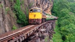 چگونه بلیط قطار قزوین به مشهد را تهیه کنیم؟