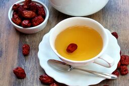 خواص دمنوش عناب و دستور تهیه آن | دستور العمل چای عناب کره‌ای