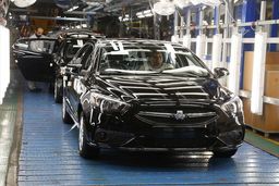 شاهین دنده‌ای به 700 میلیون تومان رسید | قیمت جدید شاهین صفر اعلام شد 