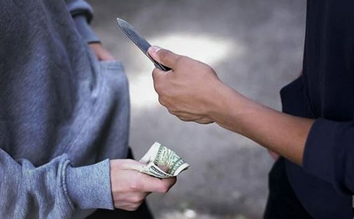 انهدام باند زورگیران خشن در تهران | اعتراف به 150 فقره زورگیری 