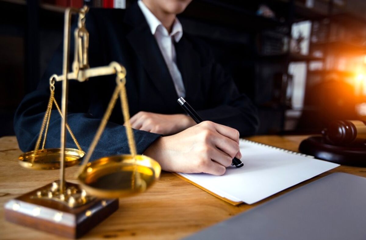 مشاوره حقوقی با وکیل آنلاین اداره کار جهت دادخواست بیمه بیکاری