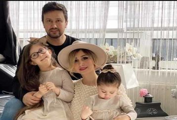 خفت و خواری شاهرخ استخری و همسر بلاگرش در بلژیک | پز دادن شاهرخ استخری برای تبلیغ دمپایی پلاستیکی + عکس