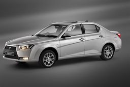  رونمایی از اولین خودروی اقتصادی ایران در روسیه +فیلم