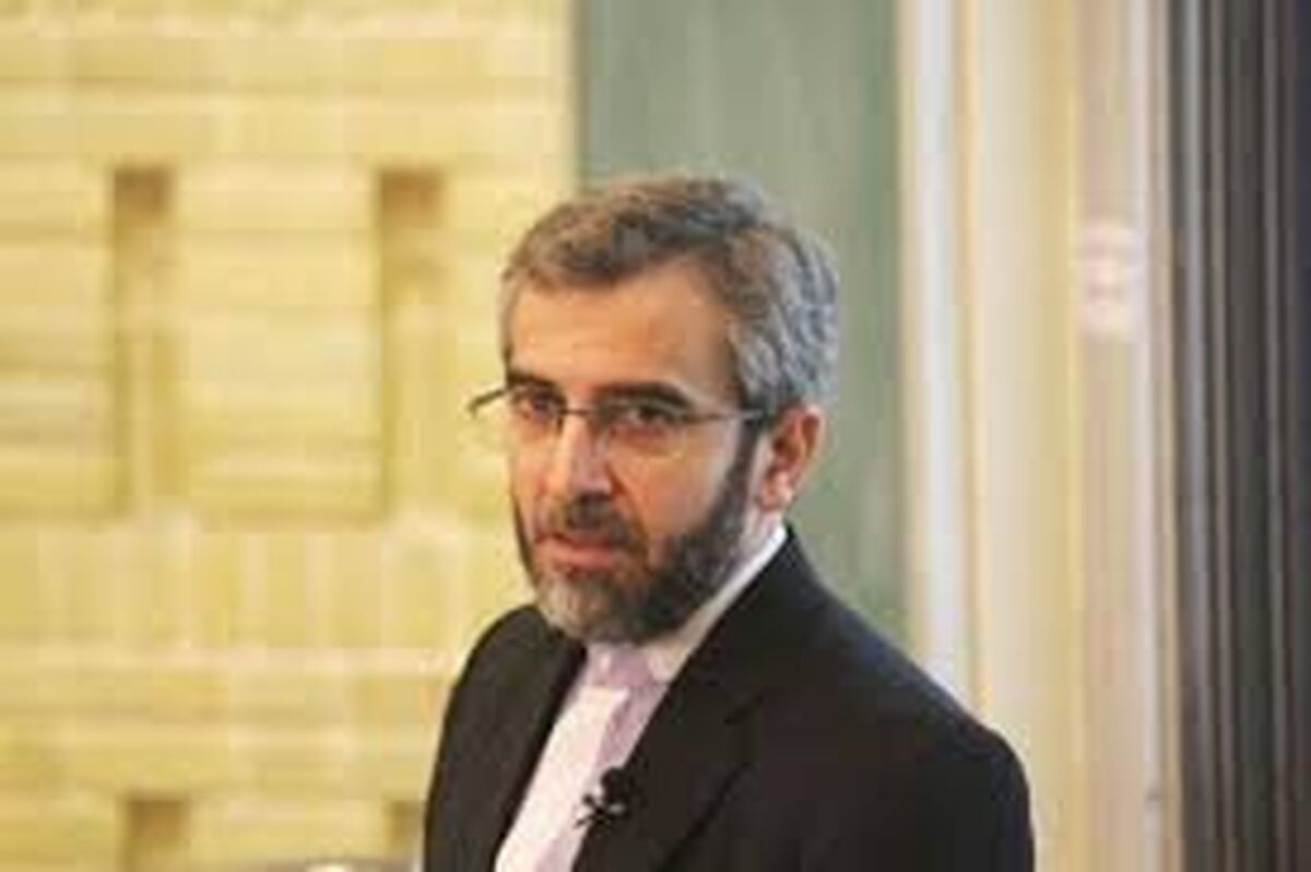 سفر برجامی علی باقری به لندن 