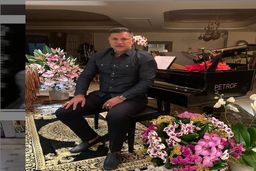 عکس مادر زن خارج نشین علی دایی لو رفت | زندگی شاهانه و لوکس مادر زن جوان علی دایی در لندن+عکس