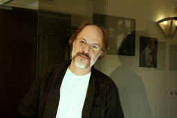 عروس شیک و باکلاس زنده یاد امین تارخ کیست ؟ + عکس