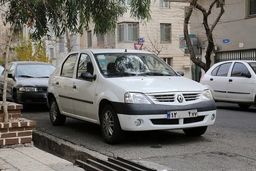 خودروی محبوب به بازار برگشت | جزییات مزایده جدید ایران خودرو