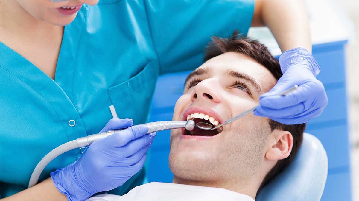 تصاویر لو رفته از وضعیت وحشتناک یک دندانپزشکی مشهور سوژه شد + تصاویر