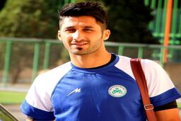 رشید مظاهری: با مددی سر یک میز نمی‌نشینم!