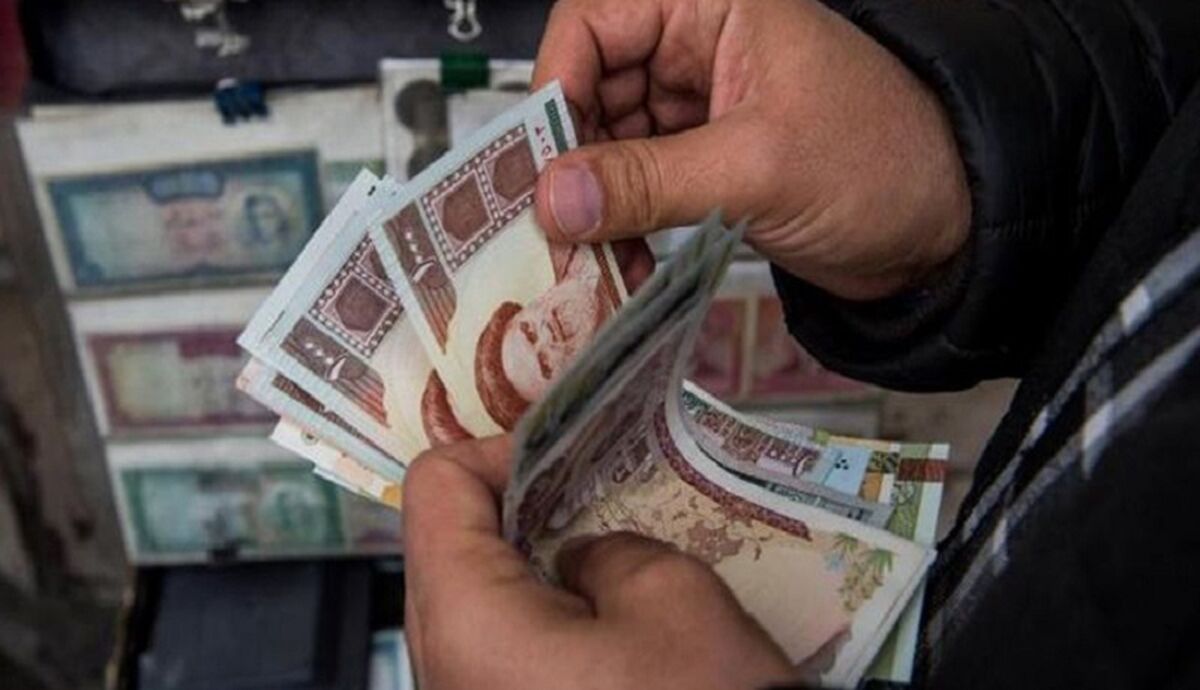 قیمت عجیب غریب اسکناس قدیمی در دیوار و شیپور! +عکس