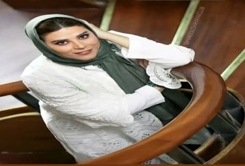 همایون شجریان و سحر دولتشاهی در کیش | تیپ عجیب همسر خواننده سحر دولتشاهی در یک فروشگاه +عکس