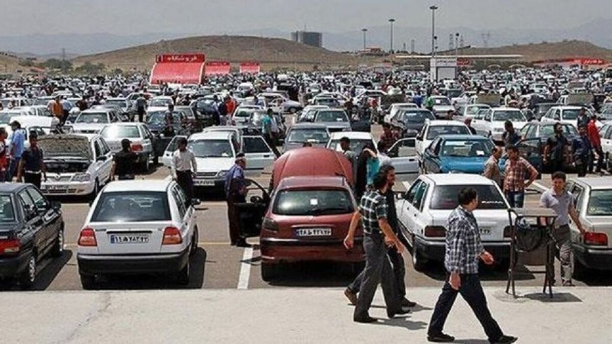 دست‌های پشت پرده گرانی خودرو/ خیز پراید برای گران‌ تر شدن
