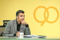 عادل فردوسی پور خواننده شد +فیلم