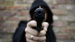 تیراندازی وحشتناک در میدان ونک تهران | کیف قاپی که هفت تیر کشید و به پلیس شلیک کرد +جزییات