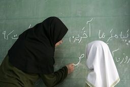 مژده وزیر برای معلمان | وام ارزان دولت برای خانه‌دار شدن فرهنگیان 