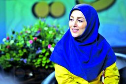 فخر فروشی ژیلا صادقی خانم ها را عصبانی کرد |  انگشترهای برلیان خانم مجری جنجالی شد ! +عکس