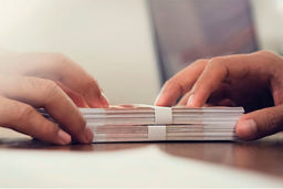 متقاضیان وام فوری بدون ضامن بخوانند | تا ۳ برابر میانگین حساب خود وام بگیرید