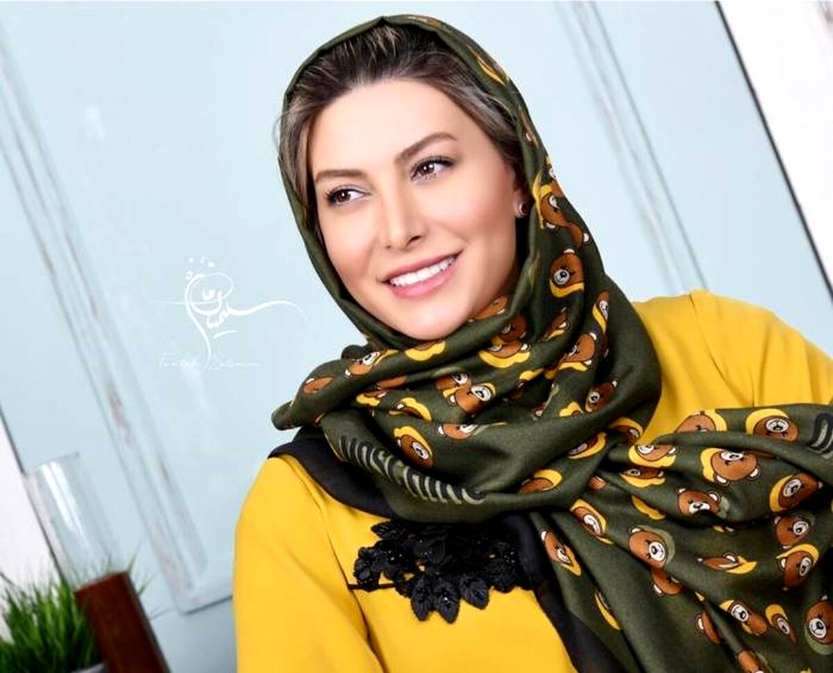 فریبا نادری:من 60 سالمه؟ اینم موهای سفید من!+فیلم دیده نشده 
