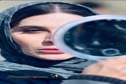 جنجال عکس جدید سحر دولتشاهی پس از بیدار شدن از خواب در ویلای همایون شجریان در هشتگرد | همین عکس ساده بین کاربران سر و صدا به پا کرد +عکس
