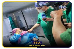 جراحی چشم مادربزرگ درگزینی توسط آقای وزیر +عکس