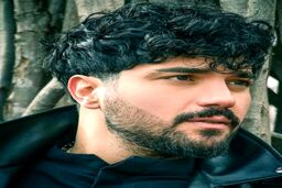 سینا مهراد مهمان دورهمی میشود!