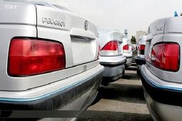 سقوط آزاد قیمت خودرو در بازار|قیمت خودرو امروز ۳ خرداد  