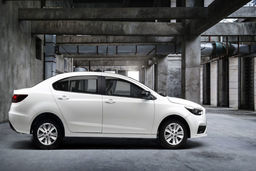 قیمت شاهین در آگهی‌های بازار خودرو | شاهین ارزان قیمت در بازار چند؟ + جدول قیمت