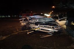 تصادف وحشتناک نیسان آبی با ماکسیما | 6 نفر کشته و زخمی شدند