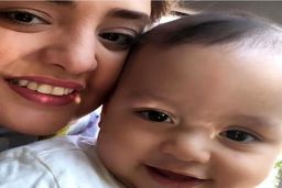 عکس چاقی عجیب نرگس محمدی لو رفت | نرگس خانوم با خودت چیکار کردی آخه ؟!!!