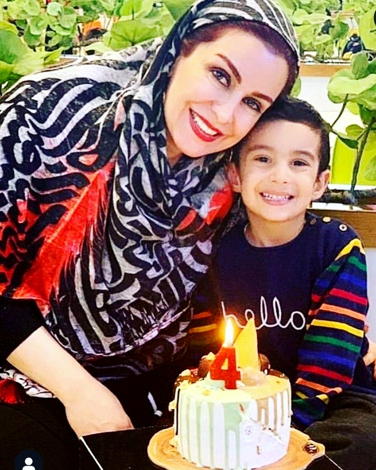 تصویری تلخ از مزار ماه چهره خلیلی در لندن | جشن تولد ماه چهره خلیلی سرمزارش دل همه را  به دردآورد +عکس