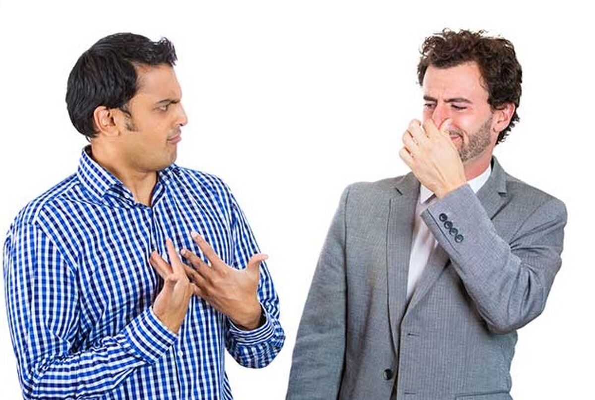  برای نابودی بوی بد دهان چه بخوریم؟