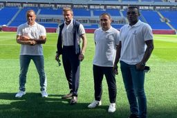 تصویری از مهدی مهدوی‌کیا و دیوید بکام در بازدید از ورزشگاه‌های جام جهانی