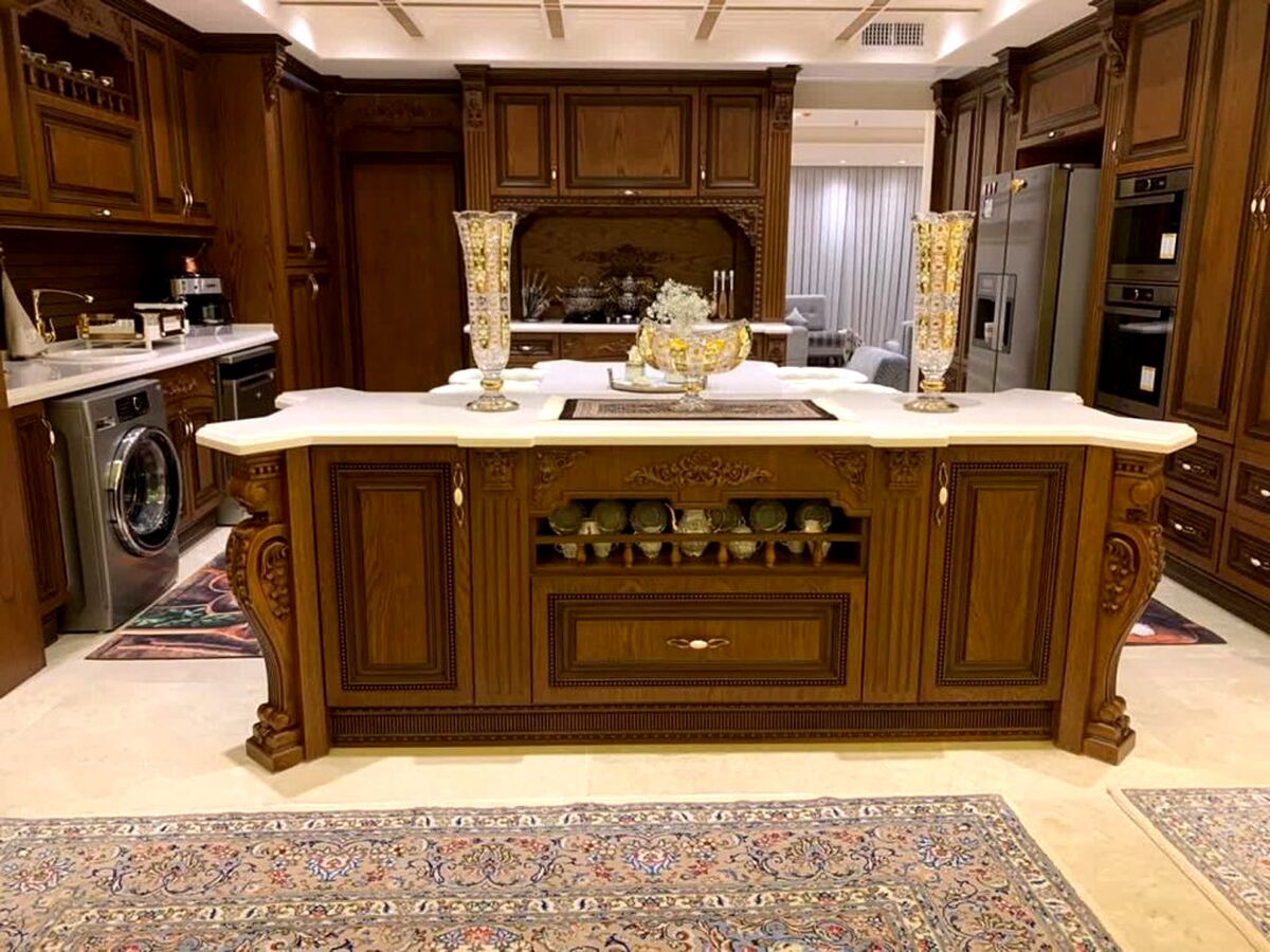 کابینت قسطی در قم با شرایط ویژه؛ اجرا توسط گروه لوکست