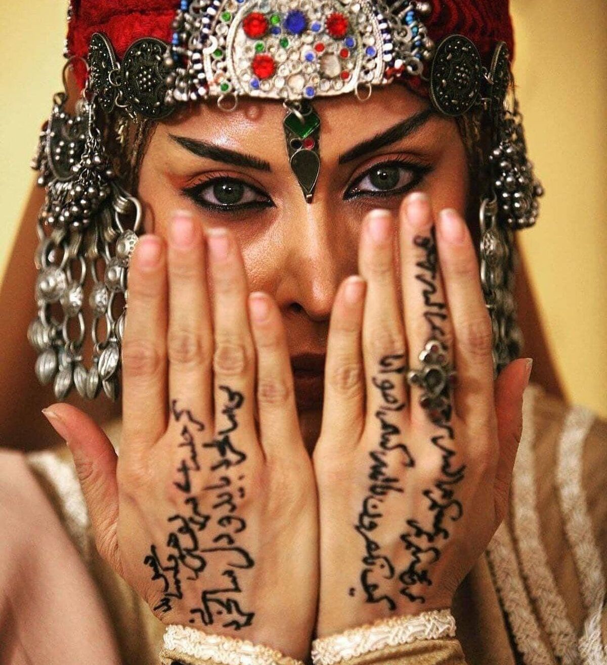 تو چشم بودن مهتاب کرامتی در دبی +عکس
