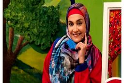 لباس جالب آزاده آل ایوب مجری تلویزیون در خانه هنگام آشپزی +عکس