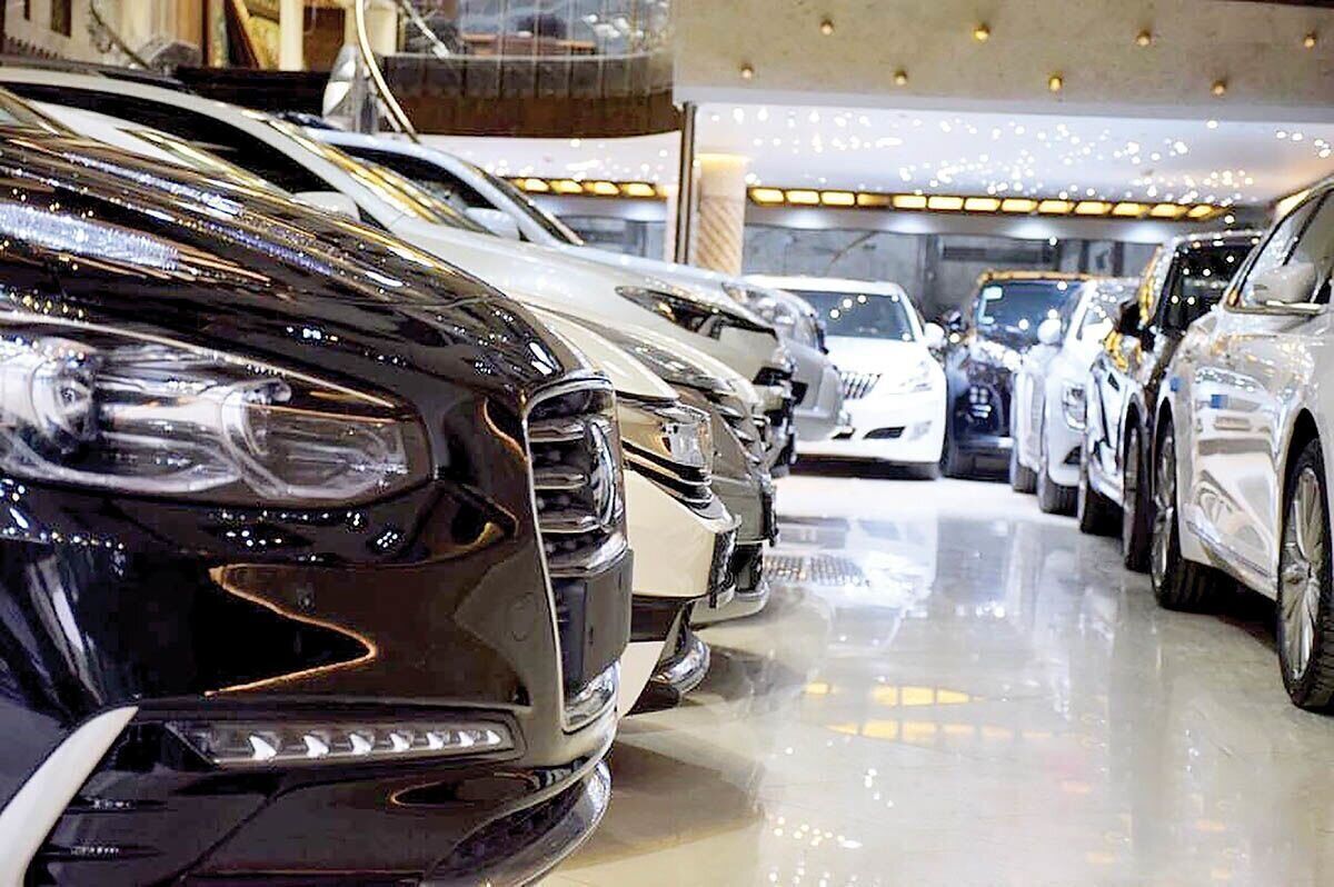 افزایش ۲ تا ۱۱ میلیون تومانی قیمت ها در بازار خودرو | این ۳ خودرو بازار را به هم ریختند + جدول