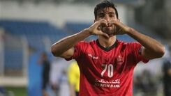 باشگاه سانتاکلارا شهریار مغانلو را گروگان گرفت
