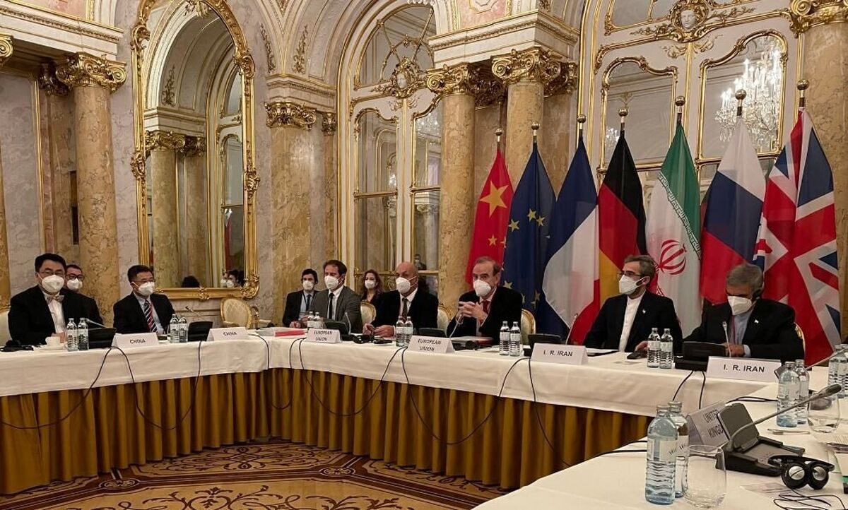 دو نفری که از طرف ایالات‌متحده برای ایران پیغام آوردند